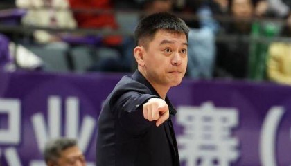 杨鸣：辽篮不容易 第三阶段被盼“死刑”被质疑