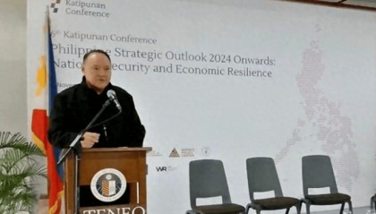 中菲交锋升级,48小时内,菲军方3次掀桌子,山东舰已严阵以待!