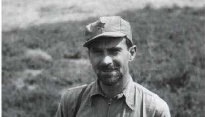 王立华：为什么毛泽东率领的红军不可征服？斯诺的观察说明了一切