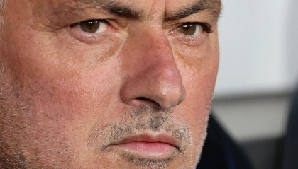 泰山大胜国安,韩鹏低调回应:我做教练第一次见这比分背后的故事与战术解析