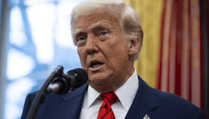 美22个州提起诉讼 法官暂时阻止特朗普政府削减医卫科研经费