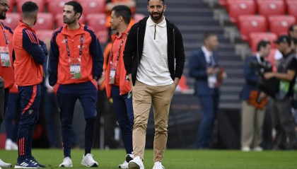 曼联盯上“神奇教头”以取代阿莫林,他亦是曼城的头号目标