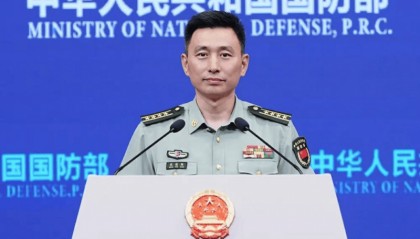 日本启用大型无人机在钓鱼岛上空警戒中国海警船，国防部回应