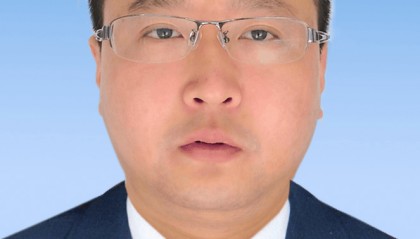 生于1985年,杜文被查