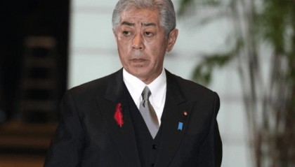 最新消息！石破茂派人抵华，当着中方高层的面，日外相递出“橄榄枝”