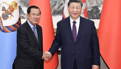 习近平同柬埔寨人民党主席、参议院主席洪森会谈