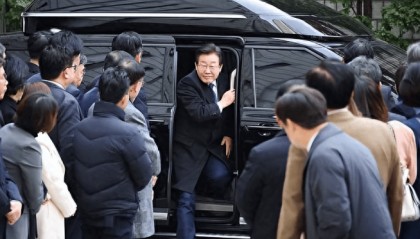 退选条件已定，李在明政敌闹崩，韩国选举变了天，保守阵营或分裂