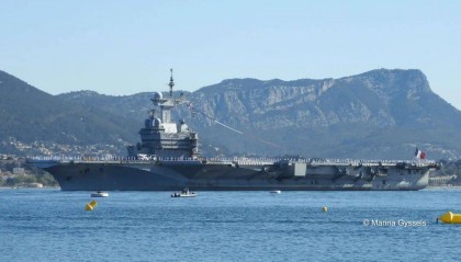 法国海军：戴高乐号航母在亚太遇到40艘中国军舰和山东舰