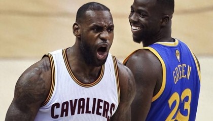 格林：NBA只有两个人我不敢说垃圾话，一个喷不过，一个惹不起