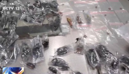 掀开衣服，密密麻麻！200多只活虫惊现深圳机场……