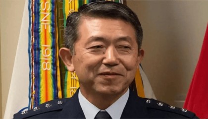 中国发起雷霆反制！赶在高市早苗之前，被严厉制裁的日本人出现了