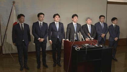 日本五大党派代表访华，在中国等了3天2夜，最后被中方降级接见？