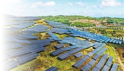 坚持“双碳”引领，推动全面绿色转型（稳中求进、提质增效 实现“十五五”良好开局）