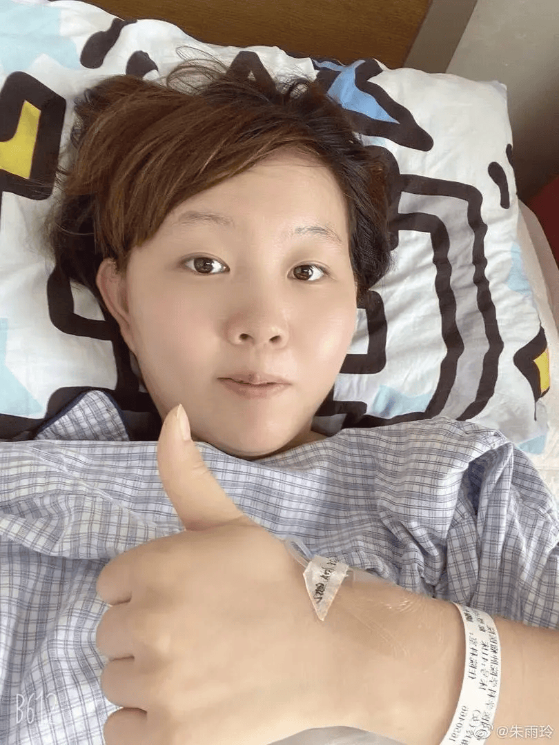 朱雨玲冠军！巅峰期患癌、接管家族半导体企业、读博后任副教授……励志人生刷屏了