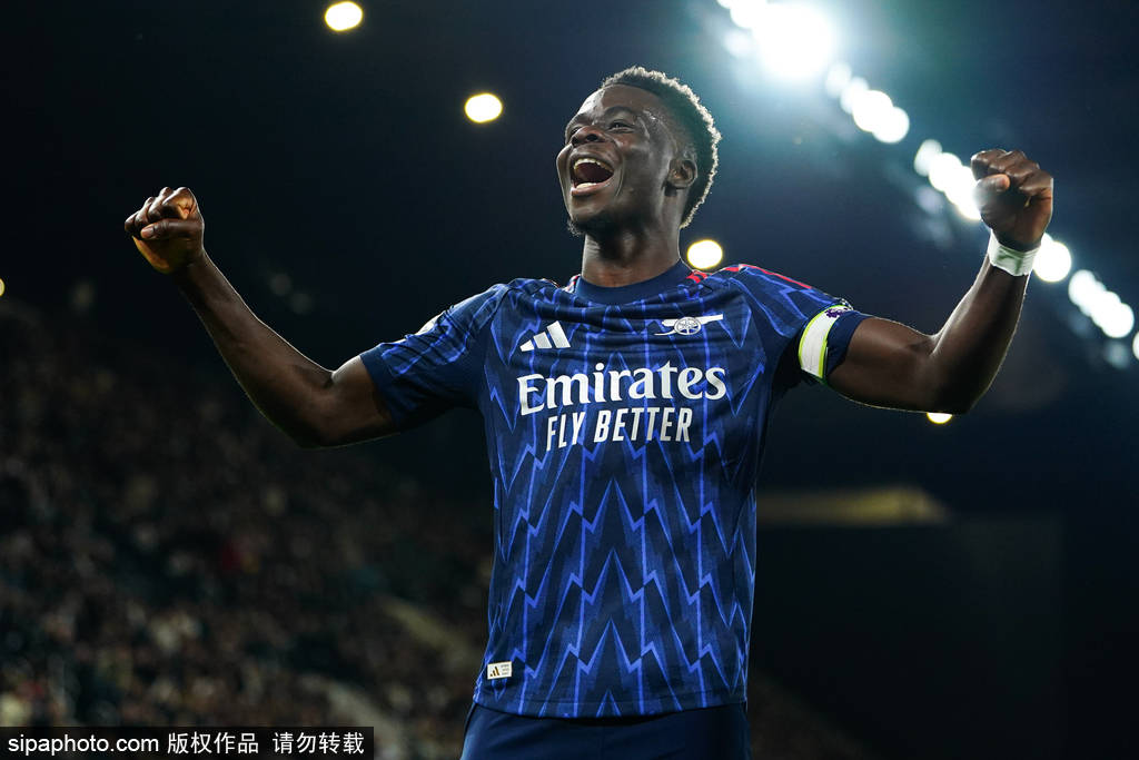 观战台:利物浦战苦主+阿森纳争八连胜 拜仁冲14连胜