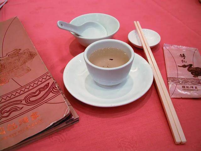 吵了这么多年的茶位费，终于要被立法整治了？