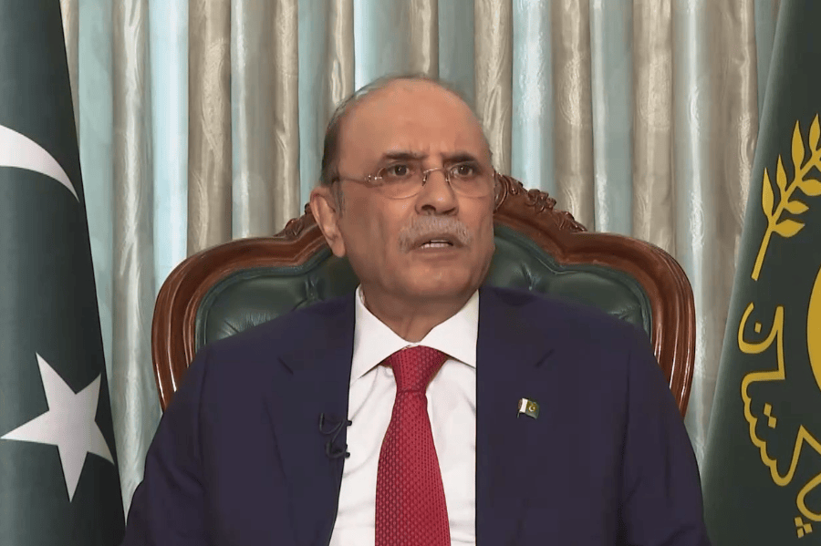 巴基斯坦总统签署批准第27次宪法修正案