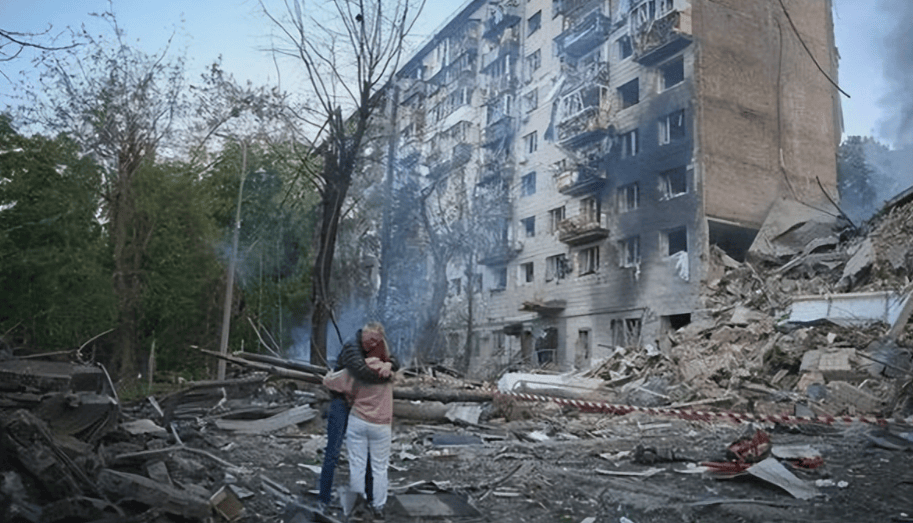 事态紧急！俄军集结71万兵力，乌总司令：全线已到最危险时刻！