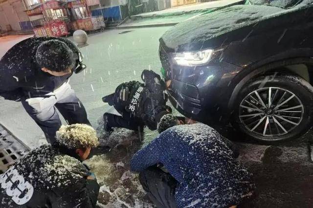 外交部发言人毛宁点赞山东德州交警!
